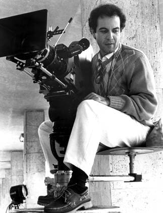 GIUSEPPE TORNATORE directing EVERYBODY S FINE, 1990 Dan Yakir Everett Collection !ACHTUNG AUFNAHMEDATUM GESCHÃ„TZT! PUBLICATIONXNOTxINxCANxCHNxFRAxITAxJPNxNORxPOLxRUSxESPxUKxUSA Copyright: xDanxYakir EverettxCollectionx PBDGITO DY001