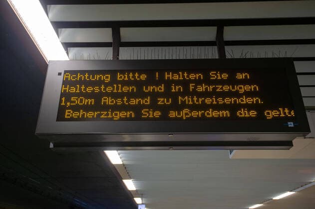 Coronavirus-COVID-19 Öffentlicher Nahverkehr Stuttgart. Die SSB hat ihre Fahrpläne von heute an auf den Sonntagsfahrplan umgestellt. Stuttgart Mitte Baden-Württemberg Deutschland Copyright: xLeif-HendrikxPiechowskix