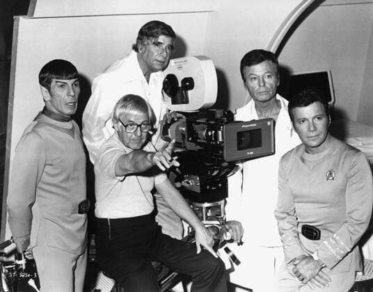 STAR TREK: THE MOTION PICTURE, Leonard Nimoy, Robert Wise, Gene Roddenberry, DeForest Kelley, William Shatner, 1979. Courtesy Everett Collection !ACHTUNG AUFNAHMEDATUM GESCHÃ„TZT! PUBLICATIONXNOTxINxCANxCHNxFRAxITAxJPNxNORxPOLxRUSxESPxUKxUSA Copyright: xCourtesyxEverettxCollectionx TBDSTTR EC004