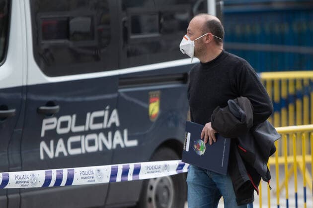 March 24, 2020, Madrid, MADRID, SPAIN: Details of the movements of security officers in the morgue installed in the Ice Palace during tennth day after the Government declared the state of alarm in Spain and recommended people to stay at home to fight coronavirus COVID-19 on March 24, 2020 in Madrid, Spain Madrid SPAIN - ZUMAa181 20200324_zaa_a181_065 Copyright: xJoaquinxCorcherox