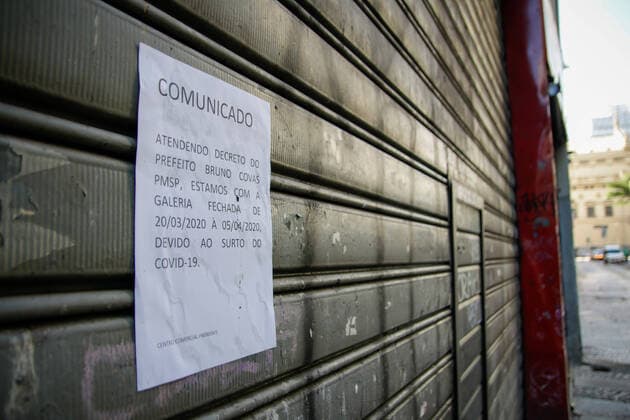 SÃO PAULO, SP - 24.03.2020: QUARENTENA EM SP - This quarantine will be effective this Tuesday (24) in the 645 municipalities of the state of São Paulo. Determined by Governor João Doria (PSDB), the measure requires the closing of trade and maintains essential services, such as the areas of health, food and security. The quarantine runs until April 7, and can be extended. x1897313x  ViniciusxNunes