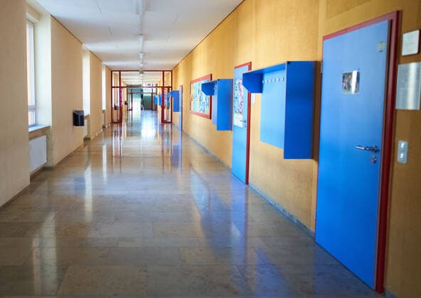 School in Marktoberdorf, March 24, 2020. Closed school due to the Corona virus disease (COVID-19) on March 24, 2020 in Marktoberdorf, Germany