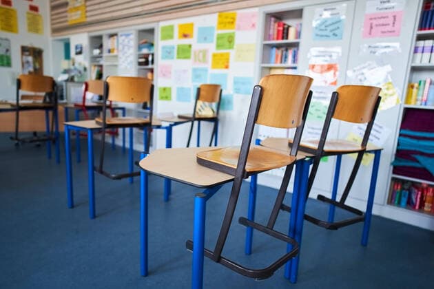 School in Marktoberdorf, March 24, 2020. Closed school due to the Corona virus disease (COVID-19) on March 24, 2020 in Marktoberdorf, Germany
