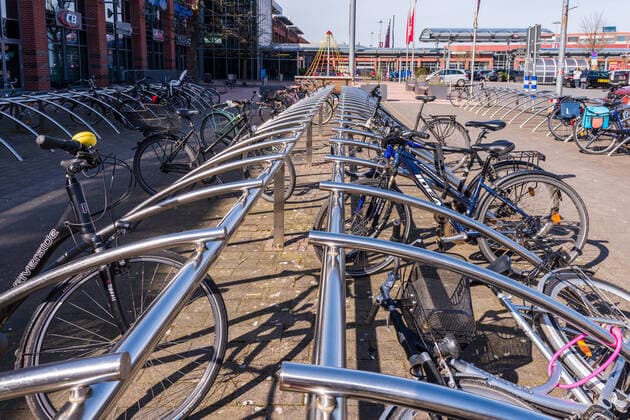 Kiels größte Einkaufsmeile der Citti-Park ist wegen der Coronavirus Epidemie momantan teilweise geschlossen Kiel Hassee Schleswig-Holstein Deutschland