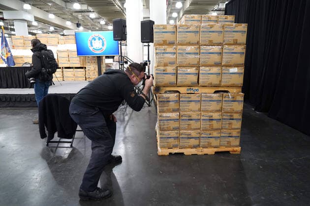 March 24, 2020, New York, New York, USA: NY Governor ANDREW CUOMO press conference at the Javits Center, .NYC .March 24, 2020.Photos by , Photos Inc. New York USA - ZUMAms4_ 20200324_zaf_ms4_018 Copyright: xSoniaxMoskowitzx