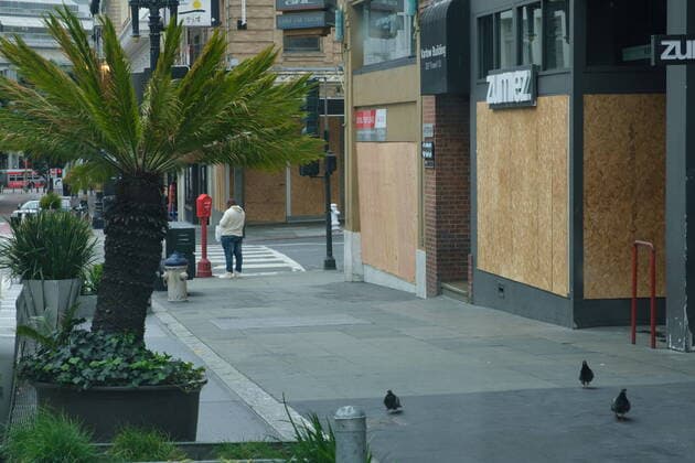 March 24, 2020, San Francisco, California, USA: Stores in Union Square are closed and boarded up due to San Francisco™s shelter in place order. San Francisco USA  - ZUMA™s 20200324_mda_s265_179 Copyright: xWilliamxJxSimpsonx