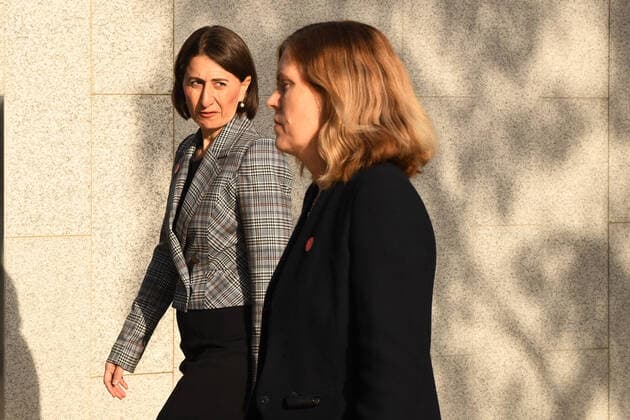 GLADYS BEREJIKLIAN PRESSER, NSW Premier Gladys Berejiklian (left) and NSW Chief Health Officer Dr Kerry Chant (right) after delivering a health update on COVID-19 in Sydney, Wednesday, March 25, 2020. Australia will be placed into an even tighter lockdown from midnight on Wednesday night as governments desperately try to slow the spread of the coronavirus. ( NO ARCHIVING, EDITORIAL USE ONLY, NO USE IN BOOKS WITHOUT CONSENT SYDNEY NSW AUSTRALIA  Copyright: xDEANxLEWINSx 20200325001459224110