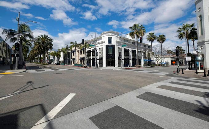 March 24, 2020, Los Angeles, California, U.S: Rodeo Drive in Beverly Hills on Tuesday, March 24, 2020. California Gov. Gavin Newsom issued a statewide stay-at-home order Thursday for residents to venture outside only for essential jobs, errands and some exercise, due to coronavirus concerns. Los Angeles U.S. - ZUMAc68_ 20200324_zaf_c68_010 Copyright: xRingoxChiux
