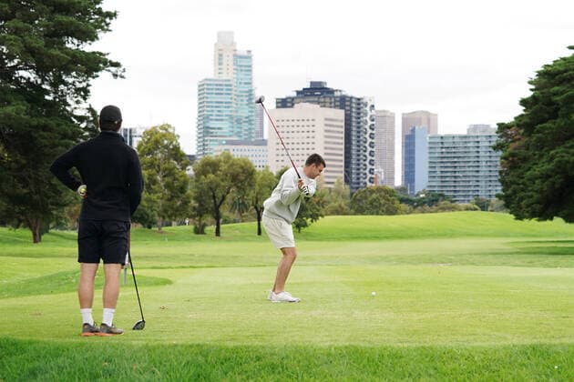 GOLF CORONAVIRUS MELBOURNE, Recreational golfers play on a bayside golf course in Melbourne, Wednesday, March 25, 2020. Australia will be placed into an even tighter lockdown from midnight on Wednesday night as governments desperately try to slow the spread of the coronavirus. ( NO ARCHIVING, EDITORIAL USE ONLY, NO USE IN BOOKS WITHOUT CONSENT MELBOURNE VIC AUSTRALIA  Copyright: xMICHAELxDODGEx 20200325001459365003