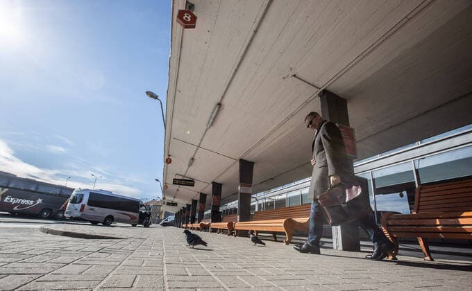 TALLINN, Eesti 24MAR20 Koroona viirus. Tallinna bussijaamas valitseb tühjus. Pildil bussijaama omanik ja bussifirmade juht Hugo Osula. Tallinn Bus Station is empty due to the corona virus. The picture shows Hugo Osula, the owner of the bus station and the manager of the bus companies. Foto Tairo Lutter, Postimees TALLINN Harjumaa Estonia  Copyright: xx