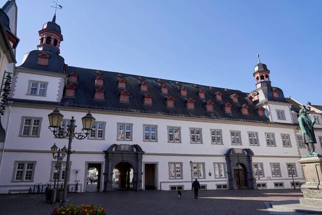 Rathaus Koblenz 25.03.2020, Rheinland-Pfalz, Koblenz: Eines der Rathausgebäude der Stadt.