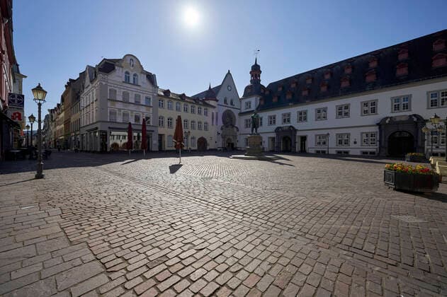 Rathaus Koblenz 25.03.2020, Rheinland-Pfalz, Koblenz: Eines der Rathausgebäude der Stadt.