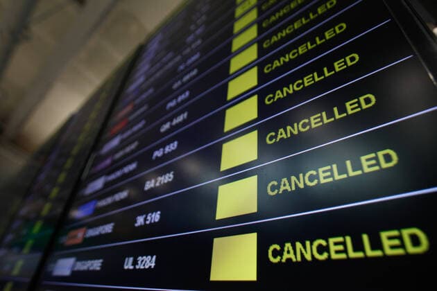 March 25, 2020, Bangkok, Thailand: An information board lists cancelled flights at Bangkok s Suvarnabhumi international airport due to the spread of the coronavirus Bangkok Thailand - ZUMAs197 20200325_zaa_s197_069 Copyright: xChaiwatxSubprasomx