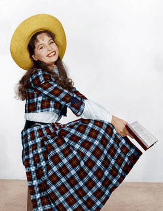 GIGI, Leslie Caron, 1958 Courtesy Everett Collection !ACHTUNG AUFNAHMEDATUM GESCHÃ„TZT! PUBLICATIONXNOTxINxCANxCHNxFRAxITAxJPNxNORxPOLxRUSxESPxUKxUSA Copyright: xCourtesyxEverettxCollectionx M8DGIGI EC006