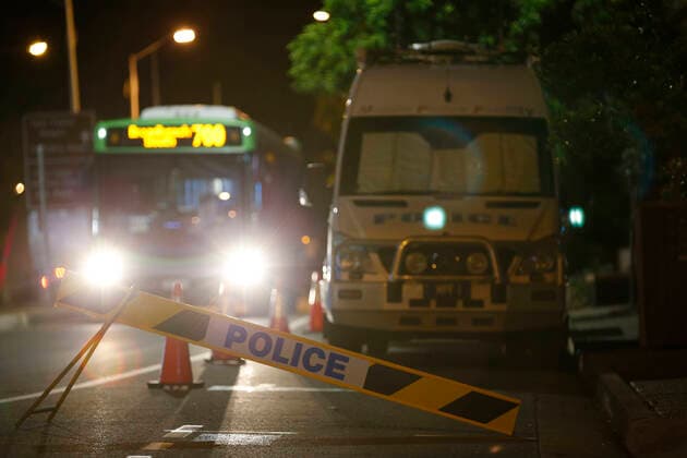 QLD BORDER CLOSURE, A bus pass through Griffith Street near the Queensland-NSW border on the Gold Coast Highway in Coolangatta, Thursday, March 26, 2020. The Queensland border closure has come into effect form midnight on Wednesday as authorities try to stop the spread of COVID-19. ( NO ARCHIVING, EDITORIAL USE ONLY, NO USE IN BOOKS WITHOUT CONSENT BRISBANE QLD AUSTRALIA  Copyright: xREGIxVARGHESEx 20200326001459779545
