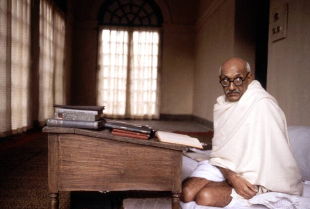 OSCARS. Bester Hauptdarsteller. PreistrÃ¤ger 1981-1990 GANDHI, Ben Kingsley, 1982. (c) Columbia Pictures Courtesy: Everett Collection. Columbia Pictures Courtesy Everett Collection !ACHTUNG AUFNAHMEDATUM GESCHÃ„TZT! PUBLICATIONXNOTxINxCANxCHNxFRAxITAxJPNxNORxPOLxRUSxESPxUKxUSA Copyright: xColumbiaxPictures CourtesyxEverettxCollectionx MSDGAND EC025