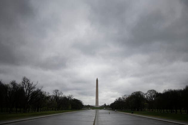 (200326) -- WASHINGTON D.C., March 26, 2020 -- Photo taken on March 25, 2020 shows the Washington Monument in Washington D.C., the United States. The number of COVID-19 cases in the United States topped 60,000 as of 3:30 p.m. U.S. Eastern Time on Wednesday (1930 GMT), according to the Center for Systems Science and Engineering (CSSE) at Johns Hopkins University. ) U.S.-WASHINGTON D.C.-COVID-19 LiuxJie 