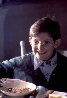 THE WIZARD OF LONELINESS, Lukas Haas, 1988 Courtesy Everett Collection !ACHTUNG AUFNAHMEDATUM GESCHÃ„TZT! PUBLICATIONXNOTxINxCANxCHNxFRAxITAxJPNxNORxPOLxRUSxESPxUKxUSA Copyright: xCourtesyxEverettxCollectionx MSDWIOF EC019