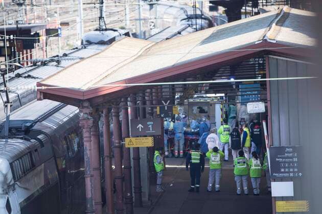 TGV high speed train in Strasbourg, France on March 26, 2020. Preparations for the evacuation to hospitals in the Pays-de-la-Loire region of 20 coronavirus-contaminated patients from Alsace aboard a medicalised TGV an operation unheard of in Europe - began Thursday morning at Strasbourg station. NEWS : Covid 19 Coronavirus en France - Strasbourg - 26 03 2020 ElyxandroCEGARRA PANORAMIC 