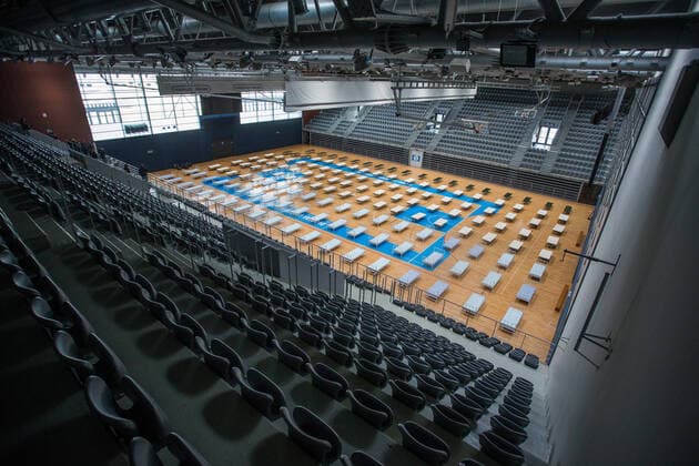 Coronavirus patient beds prepared - Osijek, Croatia 26.03.2020., Osijek, Croatia - Sports Hall Gradski vrt is equipped with hospital beds in the case of large numbers of coronavirus patients. DavorxJavorovic PIXSELL