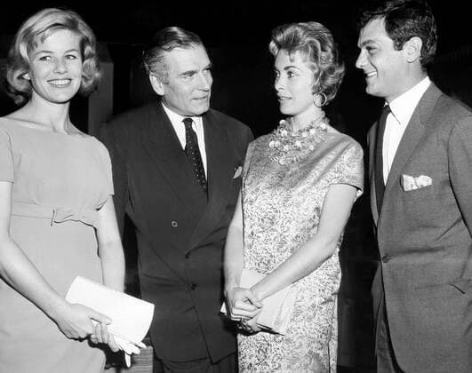 SPARTACUS, Sabine Bethmann, Laurence Olivier, Janet Leigh, Tony Curtis at gala reception given by Kirk Douglas for Olivier for his first Hollywood movie in eight years, 1960 Courtesy Everett Collection !ACHTUNG AUFNAHMEDATUM GESCHÃ„TZT! PUBLICATIONXNOTxINxCANxCHNxFRAxITAxJPNxNORxPOLxRUSxESPxUKxUSA Copyright: xCourtesyxEverettxCollectionx PBDLAOL EC038