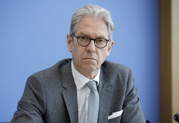 Prof. Dr. Andreas Gassen, Vorstandsvorsitzender Kassenaerztliche Bundesvereinigung (KBV), bei einer Pressekonferenz zur Corona-Krise. Berlin, 26.03.2020 Berlin Deutschland