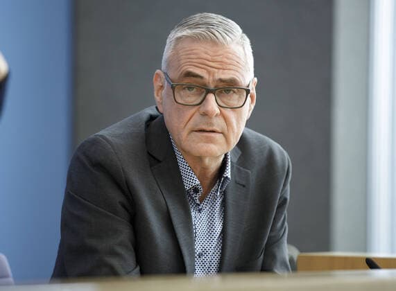 Prof. Uwe Janssens, Praesident der Deutschen Vereinigung fuer Intensiv- und Notfallmedizin (DIVI), bei einer Pressekonferenz zur Corona-Krise. Berlin, 26.03.2020 Berlin Deutschland