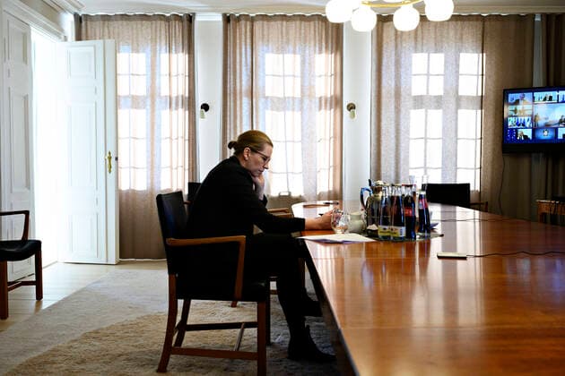 Statsminister Mette Frederiksen (S) holder EU-topmoede med EU s stats- og regeringschefer paa en videokonference fra Marienborg, torsdag den 26. marts 2020. Paa dagsorden er COVID-19 coronavirus- initiativer og tiltag som foelge af dette.. , Kongens Lyngby Denmark Copyright: PhilipxDavali PhilipxDavalix spdk20200326-165731-L