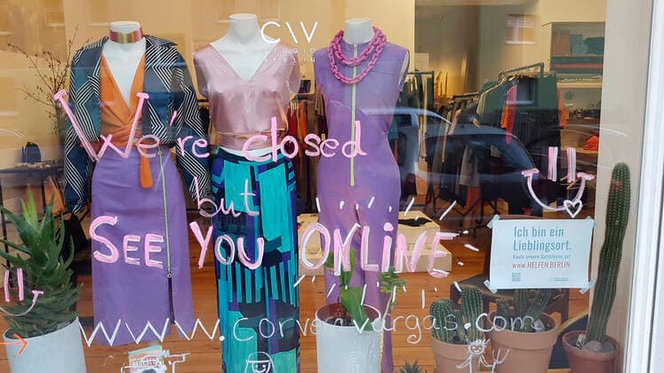 Modeboutique geschlossen wegen Convid-19, Lieblingsort , Gutscheinverkauf www.helfen.Berlin.de Berlin, Deutschland Modeboutique geschlossen wegen Convid-19, Lieblingsort , Gutscheinverkauf www.helfen.Berlin.de Berlin, Deutschland