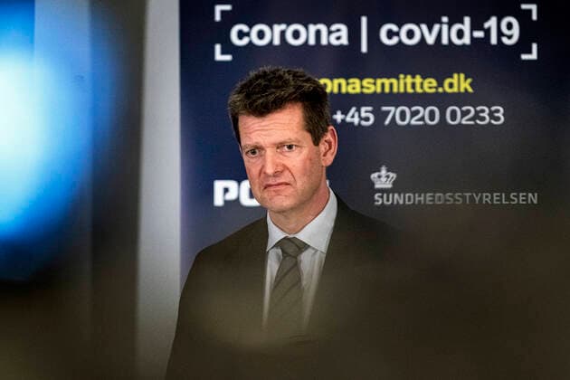 Sundhedsstyrelsens direktoer, Soeren Brostroem. Sundhedsstyrelsens direktoer, Soeren Brostroem, afholder pressebrief sammen med direktoer for WHO Europa, Hans Kluge og giver status paa den danske haandtering af coronavirus covid19 i Eigtveds Pakhus fredag den 27. marts 2020. , Copenhagen Denmark Copyright: RitzauxScanpix IdaxGuldbaekxArentsenx cop110 spdk20200327-150431-L