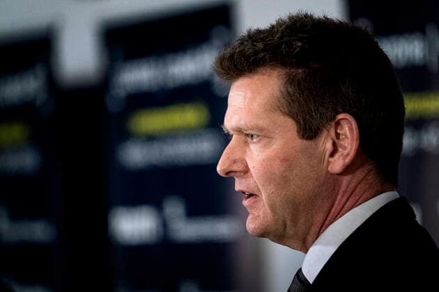 Sundhedsstyrelsens direktoer, Soeren Brostroem. Sundhedsstyrelsens direktoer, Soeren Brostroem, afholder pressebrief sammen med direktoer for WHO Europa, Hans Kluge og giver status paa den danske haandtering af coronavirus covid19 i Eigtveds Pakhus fredag den 27. marts 2020. , Copenhagen Denmark Copyright: RitzauxScanpix IdaxGuldbaekxArentsenx cop110 spdk20200327-150440-L