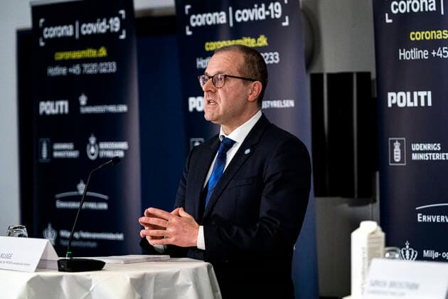 Direktoer for WHO Europa, Hans Kluge. Sundhedsstyrelsens direktoer, Soeren Brostroem, afholder pressebrief sammen med direktoer for WHO Europa, Hans Kluge og giver status paa den danske haandtering af coronavirus covid19 i Eigtveds Pakhus fredag den 27. marts 2020. , Copenhagen Denmark Copyright: RitzauxScanpix IdaxGuldbaekxArentsenx cop110 spdk20200327-151857-L