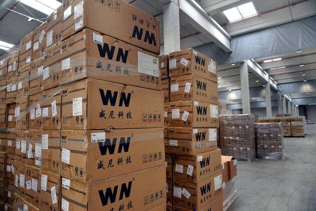 Milan, Fiera di Rho Pero, warehouse of the region given in use for the collection of aid from all over the world, in particular from America and China and Italy (Maurizio Maule Fotogramma, Milan - 2020-03-27) p.s. la foto e utilizzabile nel rispetto del contesto in cui e stata scattata, e senza intento diffamatorio del decoro delle persone rappresentate  Copyright: xMaurizioxMaulex xFOTOGRAMMAx