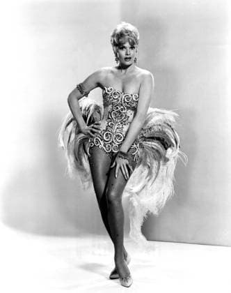 PLEASE DON T EAT THE DAISIES, Janis Paige, 1960 Courtesy Everett Collection !ACHTUNG AUFNAHMEDATUM GESCHÃ„TZT! PUBLICATIONXNOTxINxCANxCHNxFRAxITAxJPNxNORxPOLxRUSxESPxUKxUSA Copyright: xCourtesyxEverettxCollectionx MBDPLDO EC007