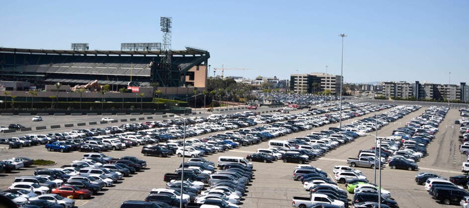 Hundreds of rental cars seen park at Anaheim Stadium Thursday, March 27,2020. Anaheim, CA USA. Due to the COVID-19 it appears that part of the ballpark property has been turned into a huge rental car storage lot as the rental business dries up during the pandemic. Anaheim USA - ZUMAbl1_ 20200327_zaf_bl1_027 Copyright: xGenexBlevinsx