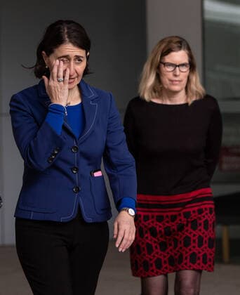 GLADYS BEREJIKLIAN CORONAVIRUS PRESSER, NSW Premier Gladys Berejiklian rubs her face as she leaves a press conference to provide an update on the COVID-19 pandemic in NSW, Sydney, Saturday, March 28, 2020. ( NO ARCHIVING, EDITORIAL USE ONLY, NO USE IN BOOKS WITHOUT CONSENT SYDNEY NSW AUSTRALIA  Copyright: xJAMESxGOURLEYx 20200328001460541523
