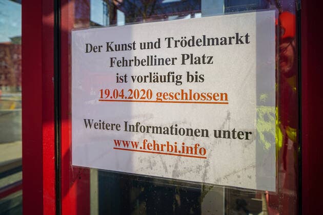 28.03.2020,Berlin,Deutschland,GER,die Stadt in Zeiten der Corona Pandemie, der Kunst und Trödelmarkt am Fehrbelliner Platz ist vorläufig bis zum 19.04.2020 geschlossen.