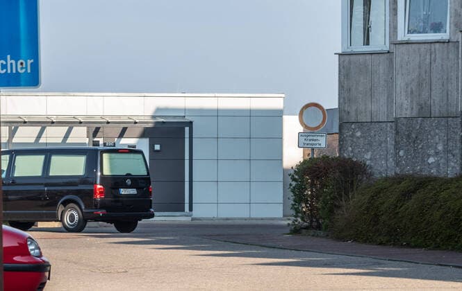 Niedersachsen Wolfsburg, 28.03.20, Aussenansicht von Altenpflegeheim Hanns-Lilje-Heim, Martin Luther Str.