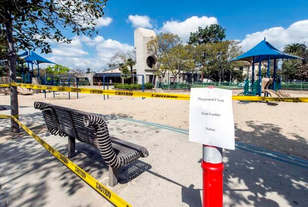 March 28, 2020 - Los Angeles, California, U.S. - Following the Safer at Home directive from the County of Los Angeles, all Department of Recreation and Parks playgrounds and outdoor fitness equipment has been ordered closed to help reduce the spread of the novel coronavirus causing the COVID-19 pandemic. Los Angeles U.S. - ZUMAce6_ 20200328_zaf_ce6_001 Copyright: xBrianxCahnx
