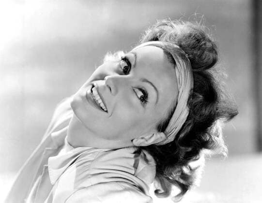 TWO-FACED WOMAN, Greta Garbo, 1941 Courtesy Everett Collection !ACHTUNG AUFNAHMEDATUM GESCHÃ„TZT! PUBLICATIONXNOTxINxCANxCHNxFRAxITAxJPNxNORxPOLxRUSxESPxUKxUSA Copyright: xCourtesyxEverettxCollectionx MBDTWFA EC028