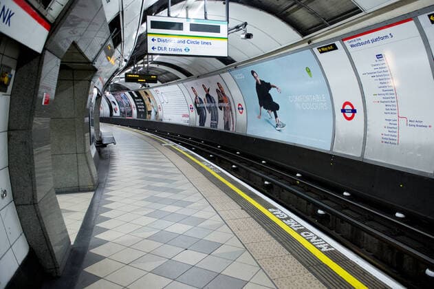 March 28, 2020: London Underground seen during the London Coronavirus Covid-19 Lockdown. Transport for London has cut services by more than 50% as rising numbers of Tube drivers and other essential staff have caught coronavirus. ..Andy Lord, Managing Director of the London Underground, said: Ã¢â‚¬oeWe want to continue to run a core Tube service so that NHS staff and other key workers can make essential journeys...Ã¢â‚¬oeAround a third of our own staff are themselves ill or have to self-isolate, so we are simply not able to run a full service. Ã¢â‚¬oeWe have further reduced journeys by construction workers by temporarily stopping all work on TfL and Crossrail construction sites... The majority of people are playing their part and avoiding travel but more people need to stop travelling immediately to save lives.  - ZUMAr152 20200328_zaa_r152_010 Copyright: xOm1x