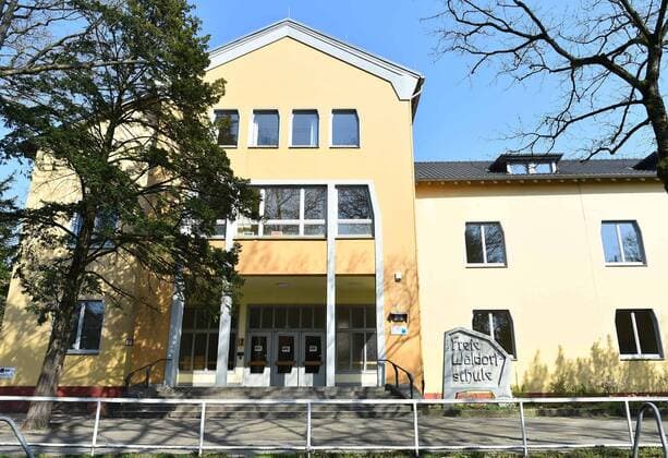 Freie Waldorf Schule, Corona Auswirkung in NRW, Krefeld, 28.03.2020, Krefeld Nordrhein-Westfalen Deutschland