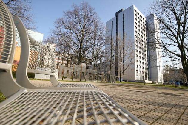 Wegen der Corona Krise laufen die Vorbereitungen auf ein digitales Sommersemester an der Universität und der Hochschule in Magdeburg Sachsen Anhalt