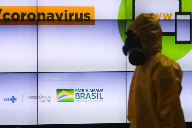 BELÉM, PA - 29.03.2020: DESCONTAMINAÇÃO DO AEROPORTO DE BELÉM - Val-de-Cão Airport (Belém International Airport) was decontaminated this Sunday (29th) to prevent the proliferation of COVID-19 (coronavirus). Action was promoted by the Joint Command of the North (CCN) with activity of the 2nd Battalion of Riverside Operations with the Nuclear, Biological, Chemical and Radiological Response Team. x1899430x  FilipexBispo