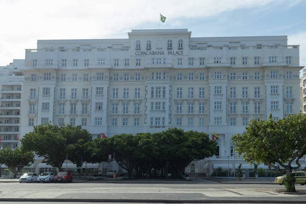 RIO DE JANEIRO, RJ - 29.03.2020: PARIA DE COPACABANA VAZIA COVID 19 - The Copacabana Palace remained closed on Sunday (29), due to social isolation. x1899535x  CarlosxEliasxJunior