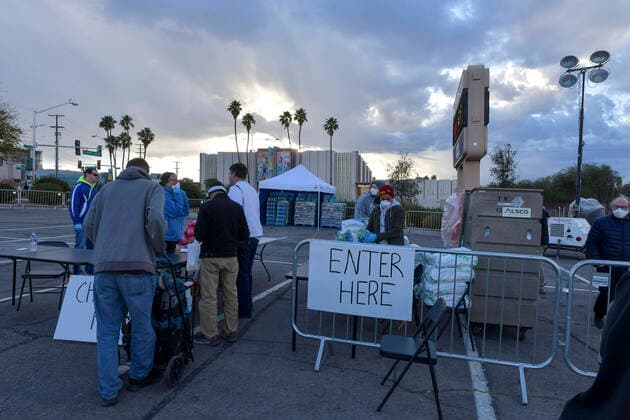 Las Vegas NV - March 29: Homeless men test positive for Covid-19 causing closure of Catholic Charities men s shelter. Temporary homeless shelter now open at Cashman Center in Las Vegas, Nevada on March 29, 2020. Copyright: xDamairsxCarterx