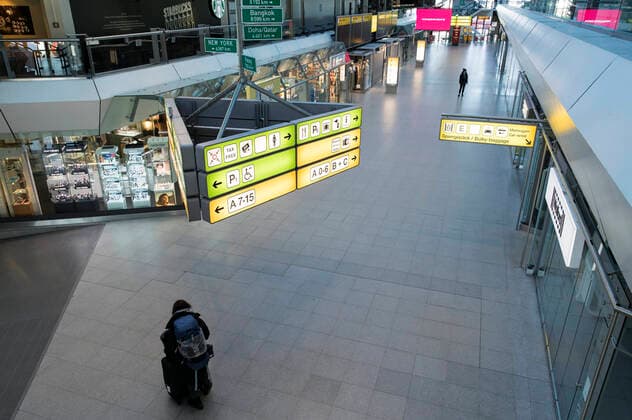 Berliner Flughafen Tegel bleibt trotz Coronakrise geöffnet.Nur noch 2500 Passagiere werden in Tegel und Schönefeld täglich abgefertigt. Trotzdem soll der City-Airport geöffnet bleiben. Berlin, 29.03.2020