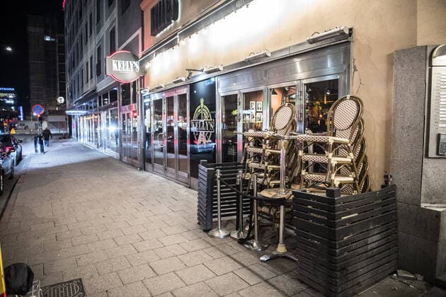 Empty taverns at Medborgarplatsen in Stockholm People stay home to avoid being infected by the corona virus 2020 03 28 c BARDELL ANDREAS Aftonbladet TT EXPRESS OUT AFTONBLADET 2916 Stockholm Sweden HTH xBARDELLxANDREASx,  Copyright: xBARDELLxANDREASx Stockholm Corona