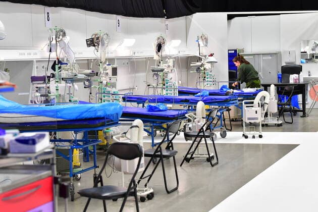 STOCKHOLM 20200330 The press display of the field hospital built up at the Stockholm fair in Älvsjö STOCKHOLM SWEDEN x10030x,  Copyright: xJonasxEkströmer TTx PRESS SHOW FIELD HOSPITAL