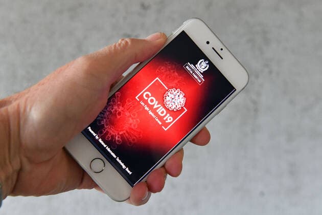 Themenbild Corona App. Kampf gegen die Pandemie Die Corona-App muss schnellstmoeglich kommen. Im Kampf gegen Corona wurde die flaechendeckende Auswertung von Mobilfunkdaten ins Spiel gebracht, um Infektionsketten zu identifizieren.